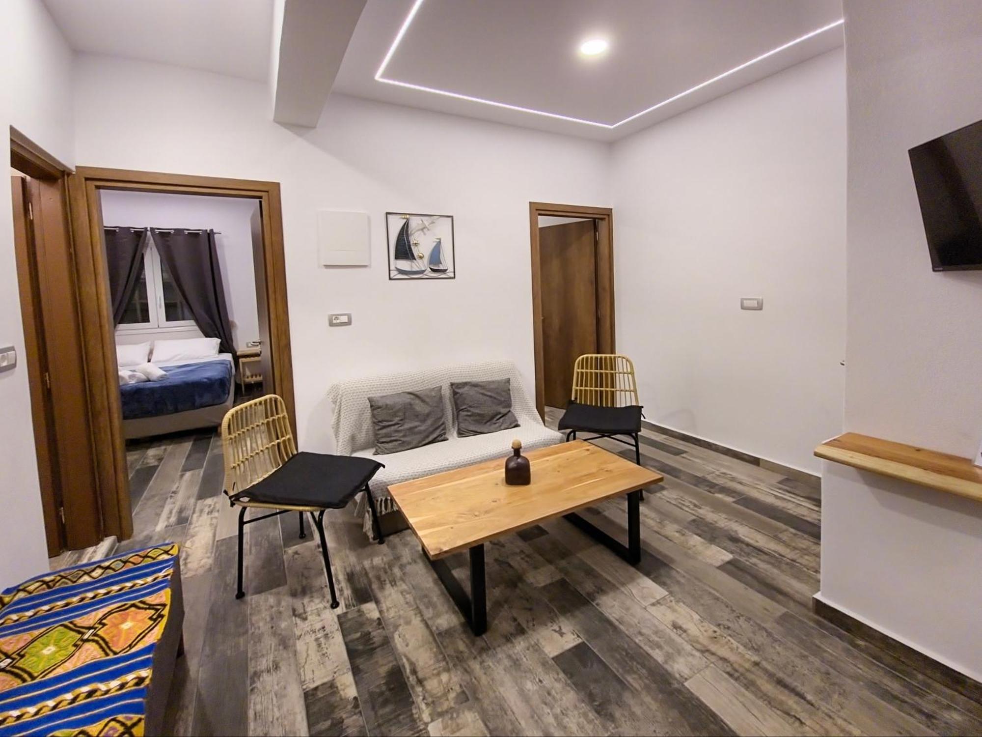 Appartement Gem Luxury Firá